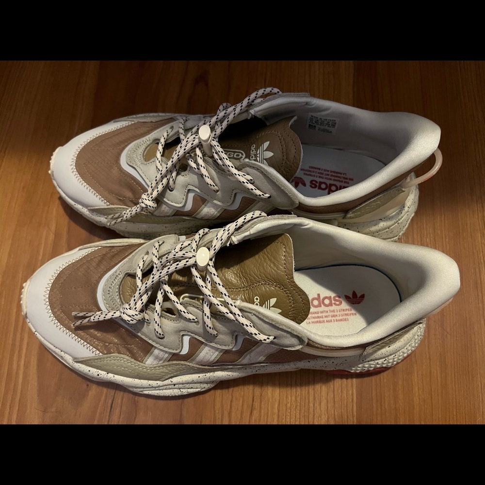 adidas Ozweego (UK Import) Like New Condition